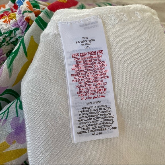 Mini Boden Colorful Smocked Floral Print Dress 7 - Picture 11 of 12